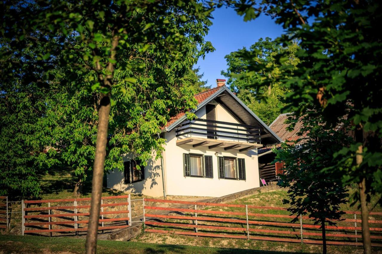 Kuca Za Odmor, Ferienhaus, Holiday Home Rugas Orahovica Exterior photo